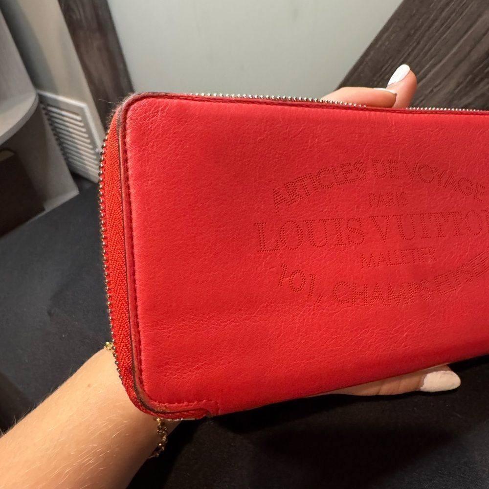 Louis Vuitton Veau Soie Zippy Wallet - Picture 4 of 5
